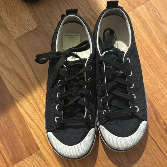 Keens women Elsa quilted shoes - Picture 5 of 7